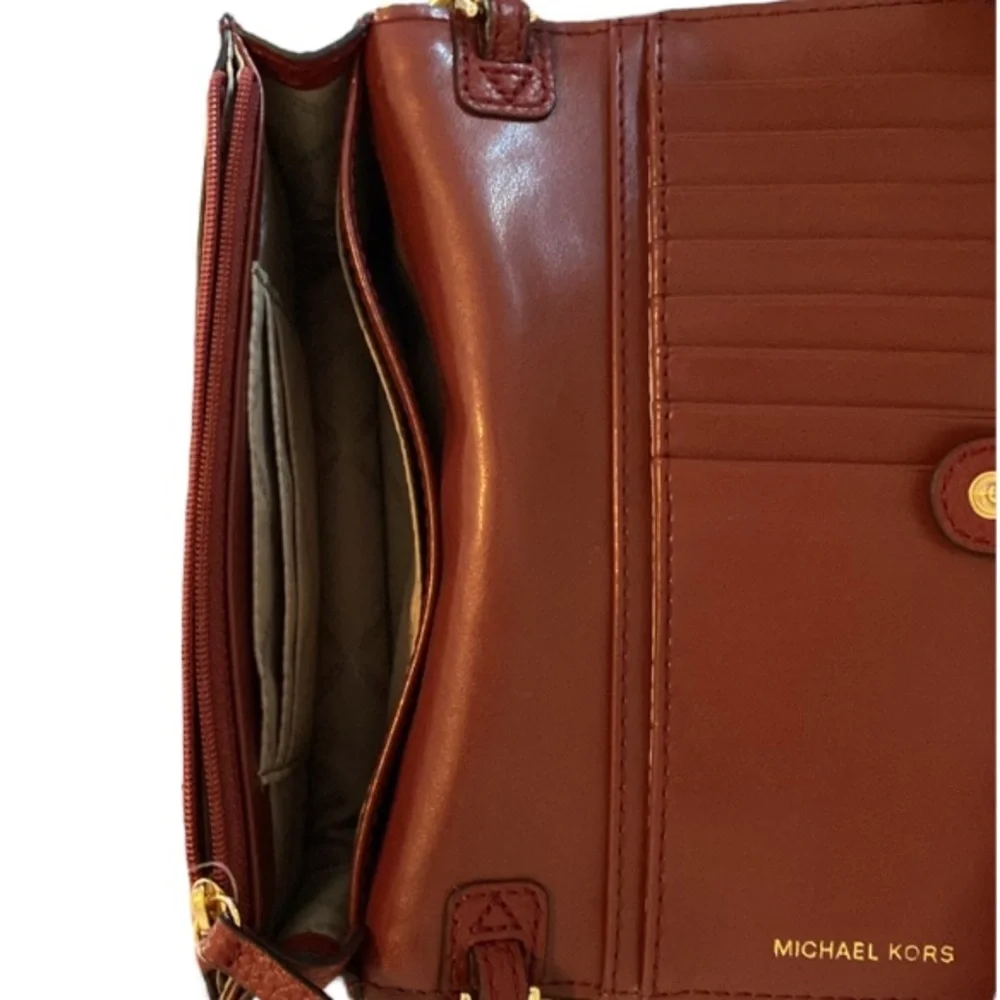 Michael Kors NWT Pebbled Leather Jet Set Crossbody - Picture 6 of 6